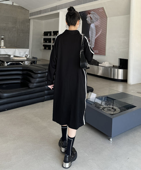 Line Zip Dress